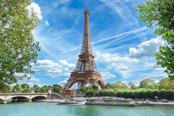 La Torre Eiffel a Parigi